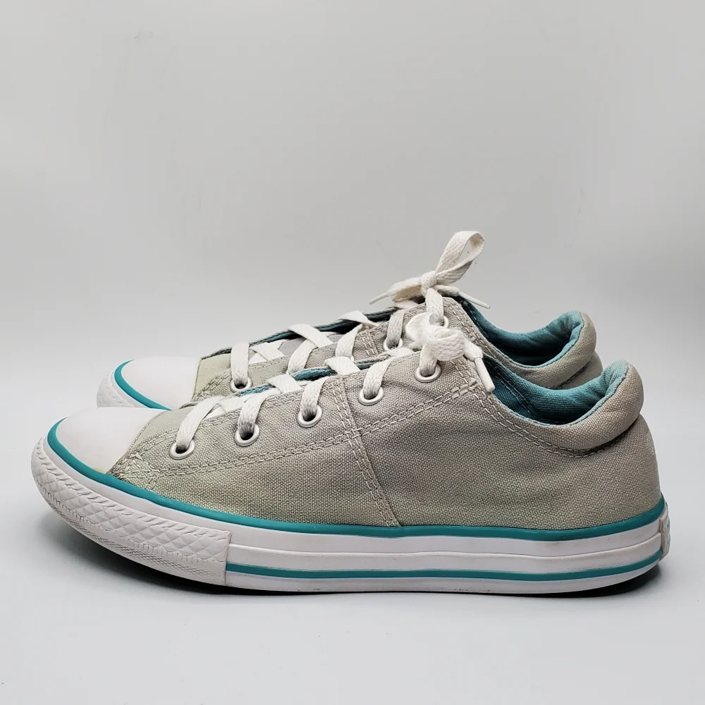 Converse allstar skater sneakers size 3